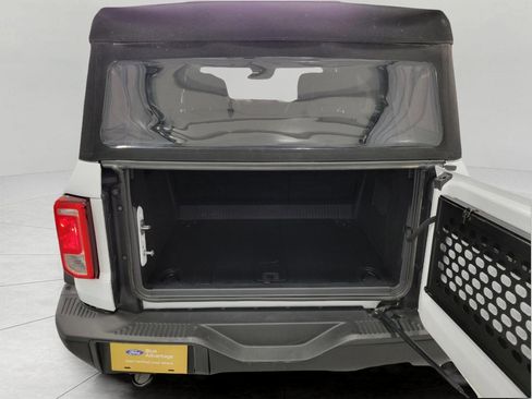 Used 2023 Ford Bronco Black Diamond AWD/4WD image 16