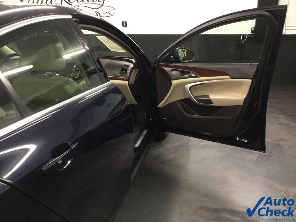 Used 2017 Buick Regal Premium w/ Driver Confidence Package #1 FWD image 40