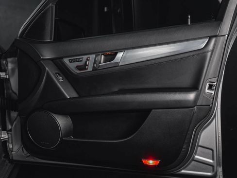 Used 2012 Mercedes-Benz C 63 AMG Sedan image 45