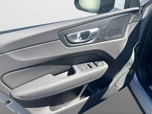 Certified 2026 Volvo XC60 B5 Plus AWD/4WD image 18