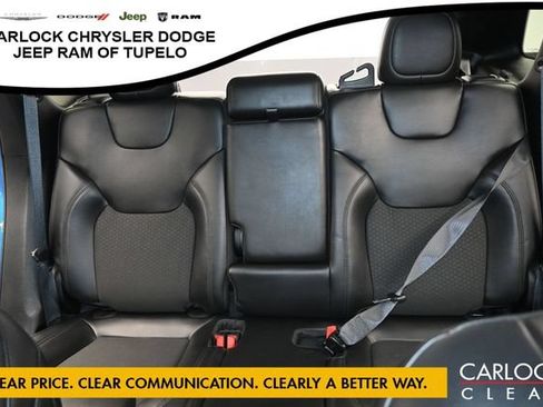 Used 2020 Jeep Cherokee Latitude Plus FWD image 22