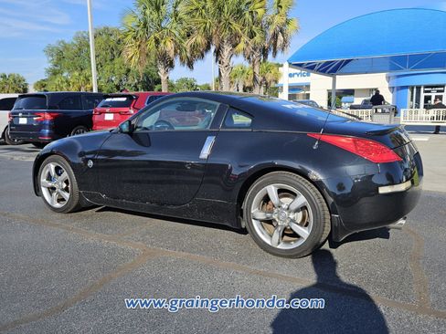 Used 2007 Nissan 350Z Touring w/ Cargo Convenience Pkg RWD image 3