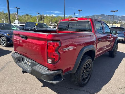 Used 2025 Chevrolet Colorado Trail Boss image 12