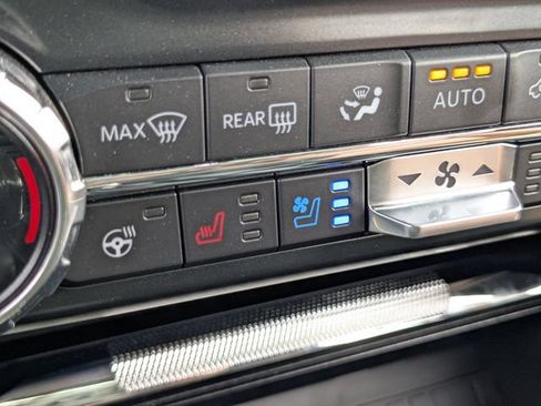 Used 2022 Ford F150 King Ranch w/ Equipment Group 601A High AWD/4WD image 22