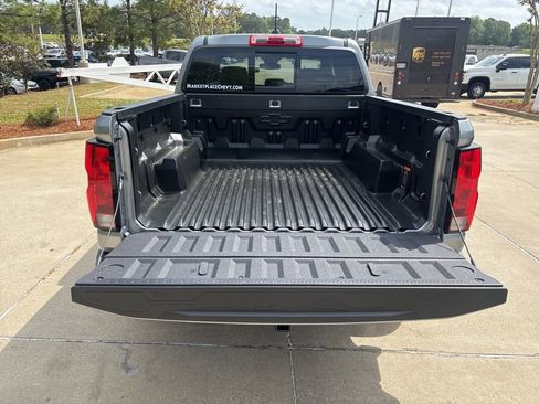 New 2026 Chevrolet Colorado Trail Boss AWD/4WD image 16