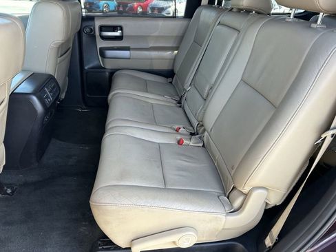 Used 2016 Toyota Sequoia Limited image 15