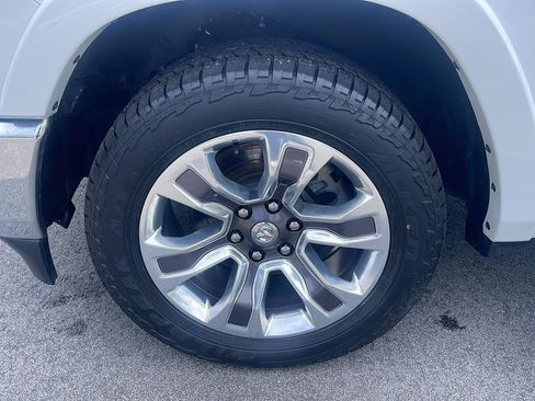 Used 2023 RAM 1500 Limited AWD/4WD image 15