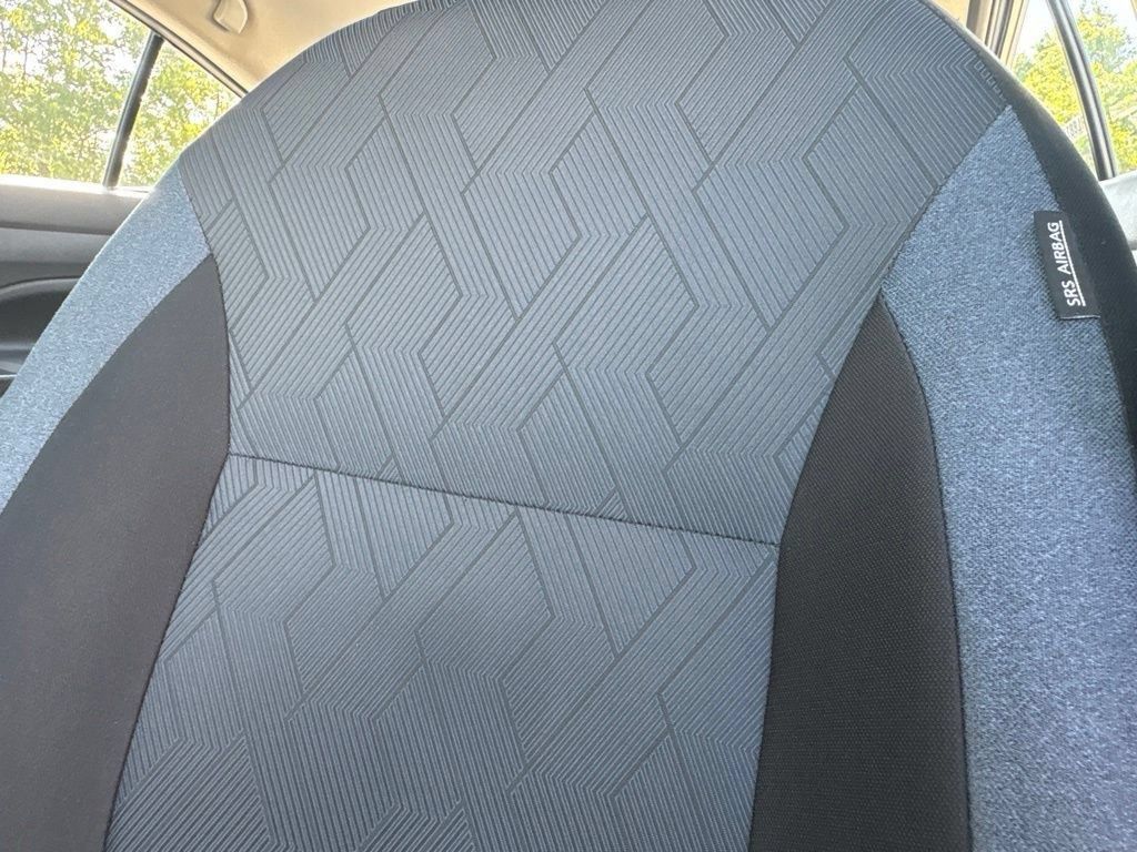 Used 2025 Nissan Versa SV FWD image 16
