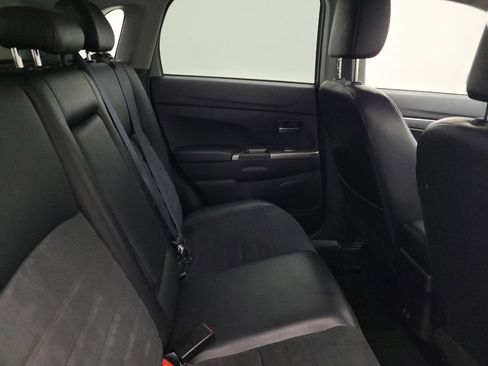 Used 2023 Mitsubishi Outlander Sport ES image 19