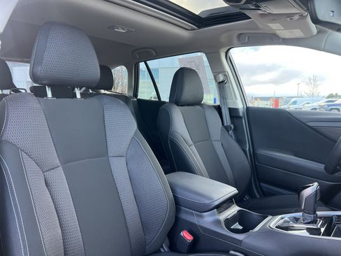 Used 2023 Subaru Outback Premium image 18
