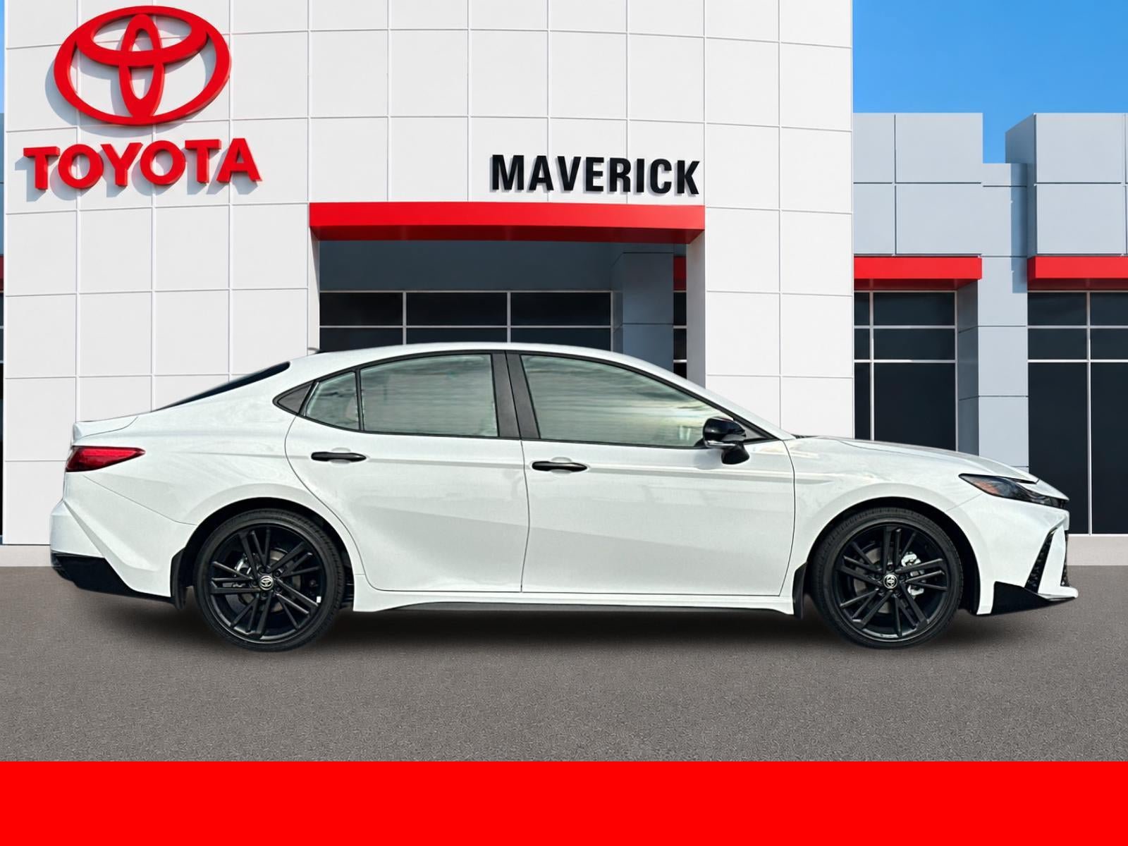 New 2026 Toyota Camry Hybrid FWD image 6