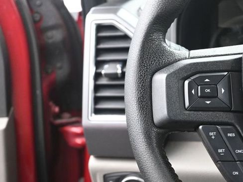 Used 2016 Ford F150 XLT w/ Equipment Group 302A Luxury AWD/4WD image 28