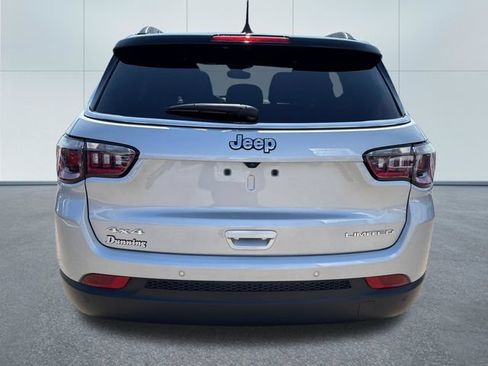 Used 2025 Jeep Compass Limited AWD/4WD image 3