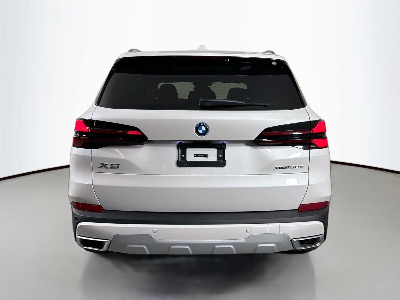 New 2026 BMW X5 xDrive50e AWD/4WD image 6