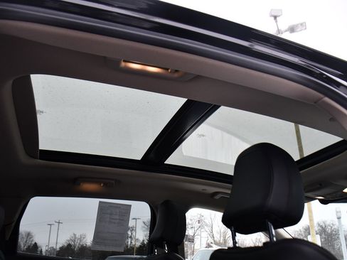 Used 2022 Lincoln Nautilus Reserve image 17