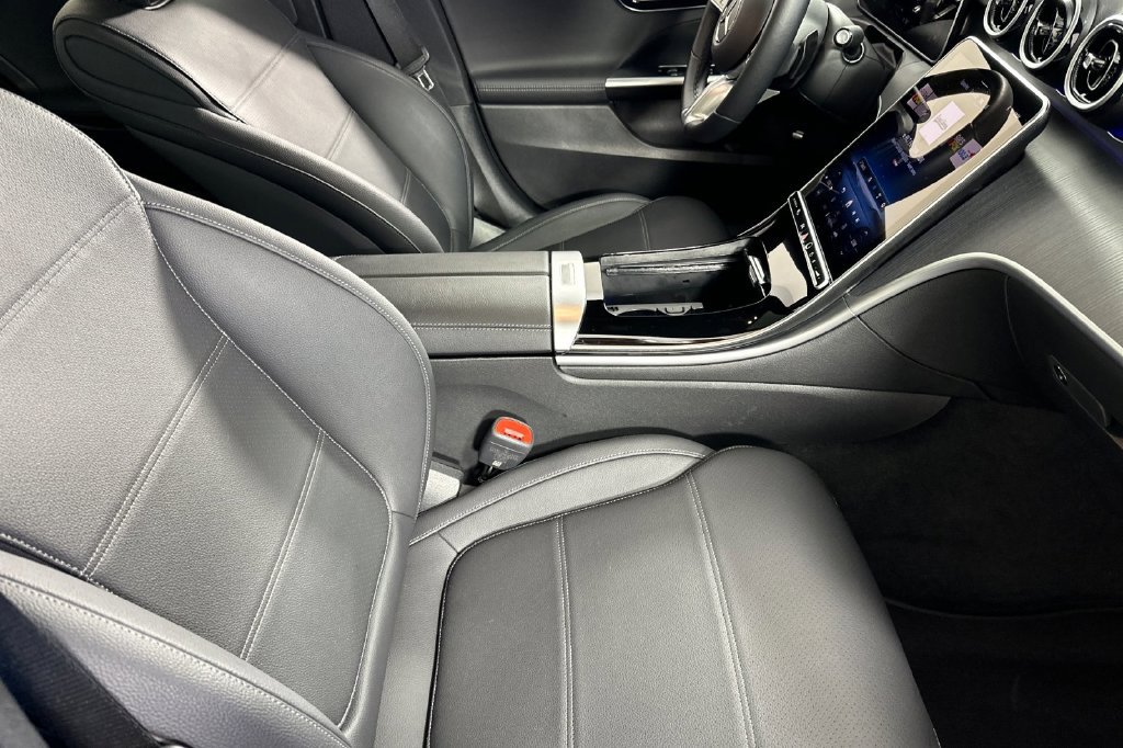 Certified 2026 Mercedes-Benz C 300 Sedan image 19