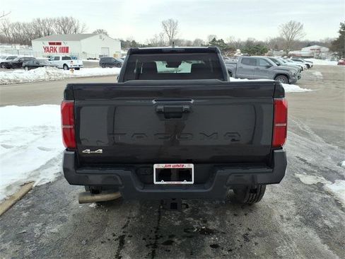 Certified 2025 Toyota Tacoma SR5 image 19