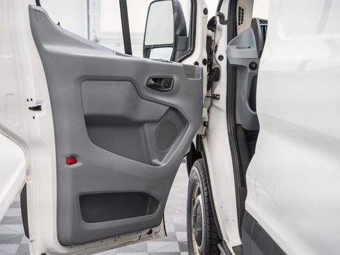 Used 2018 Ford Transit 250 148 Medium Roof RWD image 28