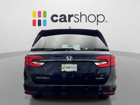 Used 2023 Honda Odyssey Touring image 4