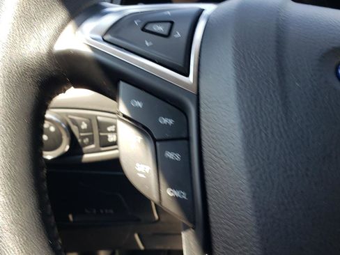 Used 2023 Ford Edge SEL w/ Convenience Package image 16