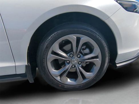 Certified 2024 Honda Accord EX image 11