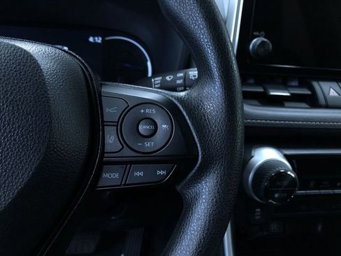 Certified 2025 Toyota RAV4 LE AWD/4WD image 26