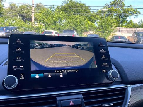 Used 2018 Honda Accord Sport image 26