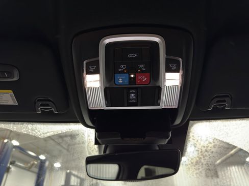 Used 2025 RAM 2500 Laramie image 44