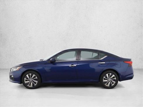 Used 2021 Nissan Altima 2.5 S w/ Driver Assist Package FWD image 4