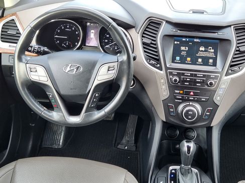 Used 2017 Hyundai Santa Fe SE w/ SE Premium Package 02 image 27