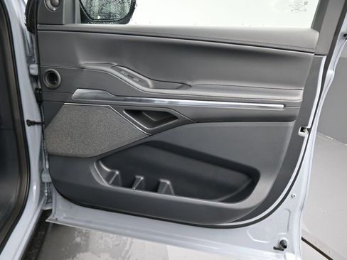 New 2026 Lincoln Navigator Reserve AWD/4WD image 14