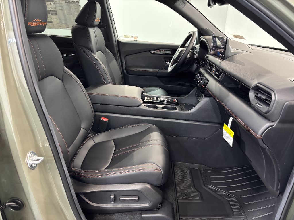 New 2026 Honda Pilot TrailSport image 16