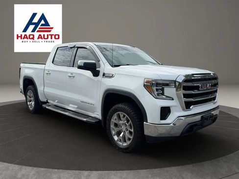 Used 2019 GMC Sierra 1500 SLE w/ SLE Value Package AWD/4WD image 3