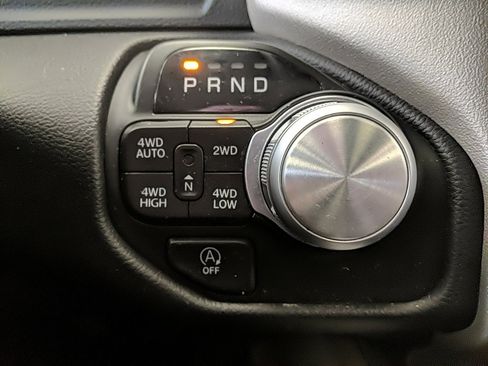 Used 2019 RAM 1500 Laramie image 22