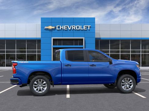 Used 2026 Chevrolet Silverado 1500 Custom AWD/4WD image 5