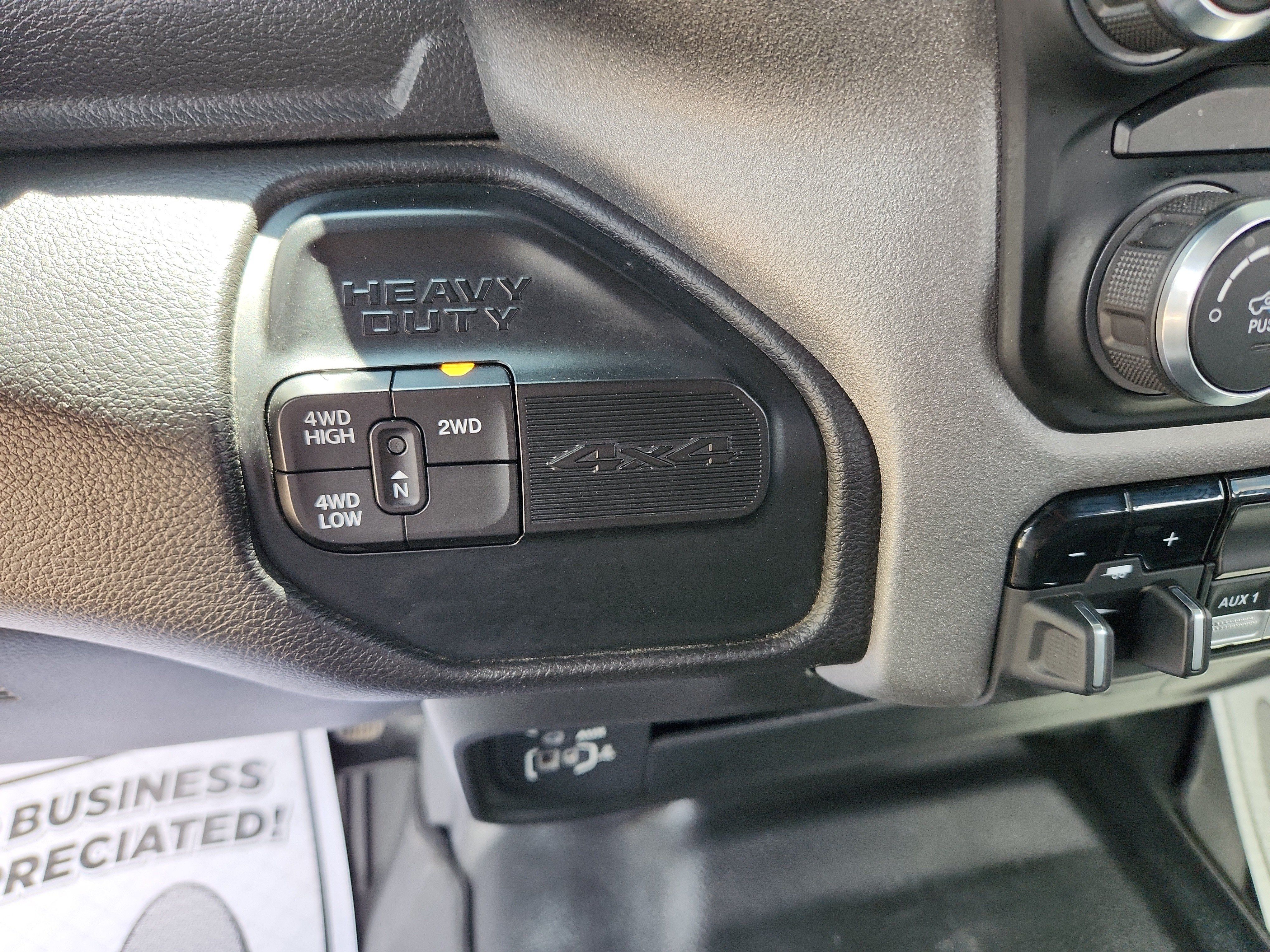 Used 2024 RAM 3500 Tradesman w/ Chrome Appearance Group AWD/4WD image 32