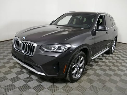 Used 2023 BMW X3 xDrive30i w/ Premium Package image 7