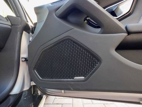 Used 2020 Lamborghini Huracan EVO image 81