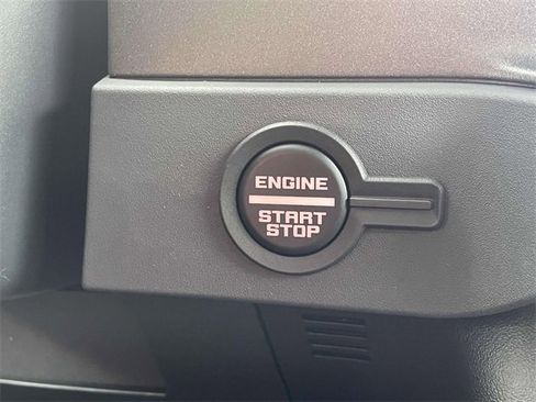 New 2025 Ford Bronco Raptor image 18