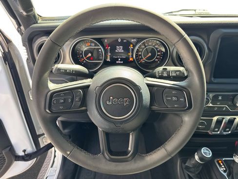 Used 2023 Jeep Wrangler Sport AWD/4WD image 23