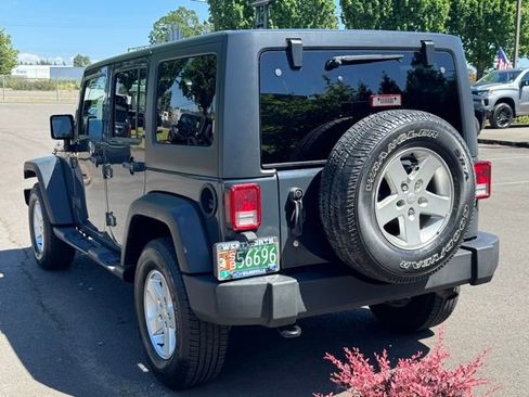 Used 2016 Jeep Wrangler Unlimited Sport w/ Quick Order Package 24S AWD/4WD image 5