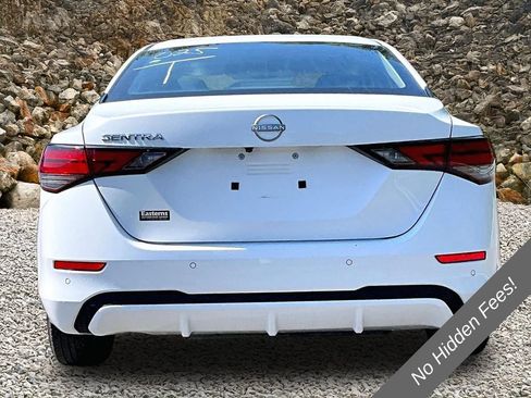 Used 2024 Nissan Sentra S FWD image 2