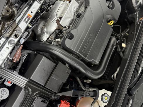 Used 2024 Chevrolet Malibu LT image 28