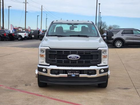 New 2026 Ford F350 XL w/ FX4 Off-Road Package image 2