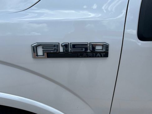 Used 2018 Ford F150 Lariat w/ Equipment Group 502A Luxury RWD image 9