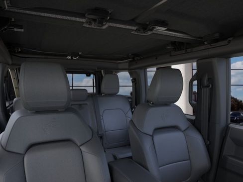 New 2026 Ford Bronco Outer Banks w/ Sasquatch Package AWD/4WD image 12
