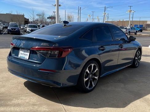 Certified 2025 Honda Civic Sport image 4