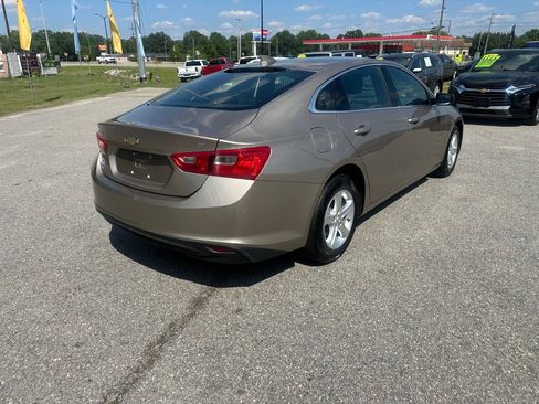 Used 2023 Chevrolet Malibu LT w/ Driver Confidence Package FWD image 5