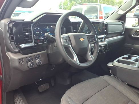 Certified 2023 Chevrolet Silverado 1500 LT AWD/4WD image 9
