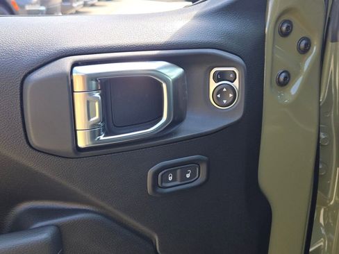 New 2025 Jeep Wrangler Sport S image 23